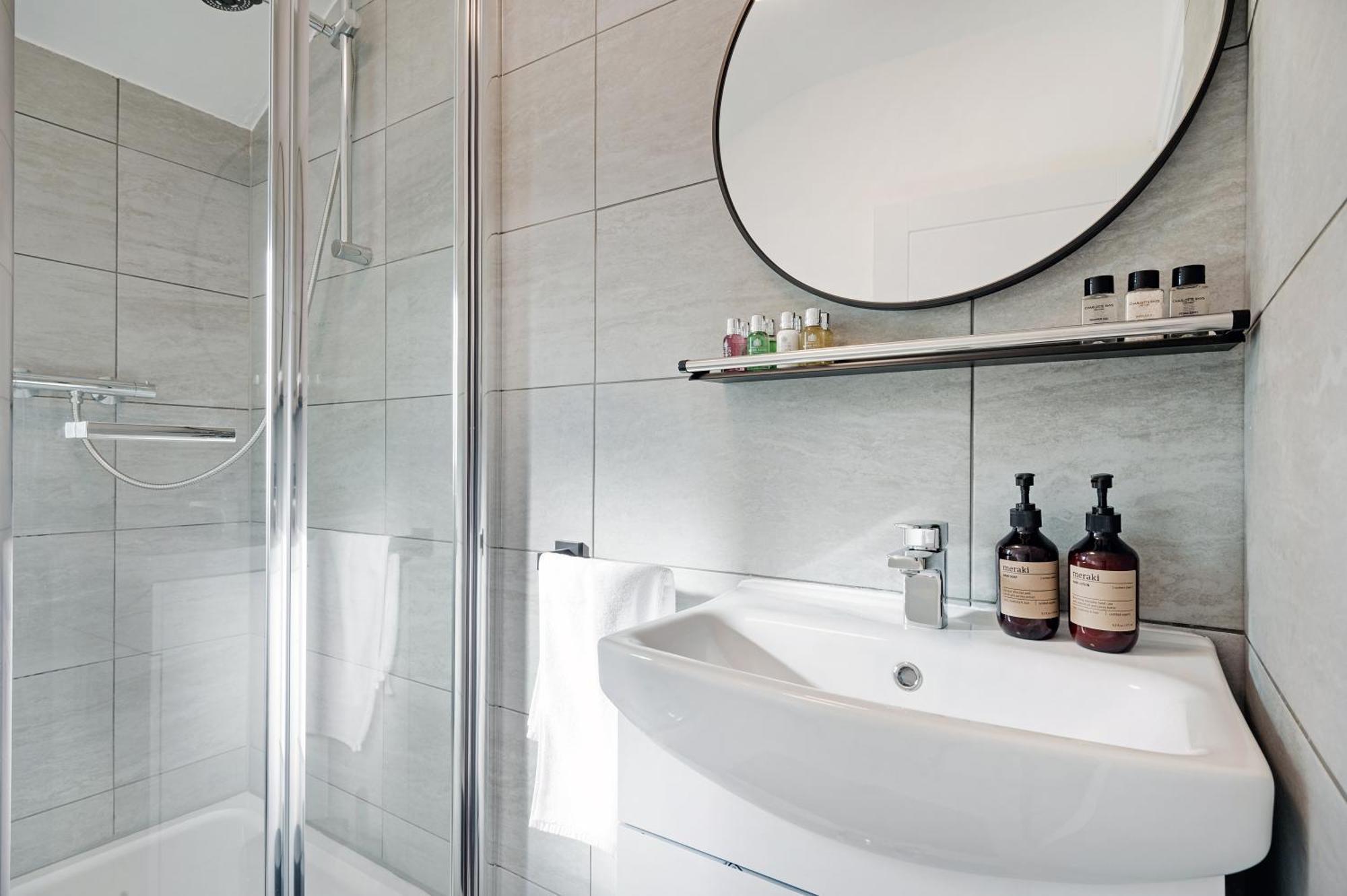 London Paddington Station Apartments Ngoại thất bức ảnh